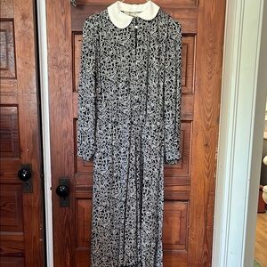 Liz Claiborne Petite dress size 2